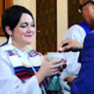 Meet your Posher, Claire